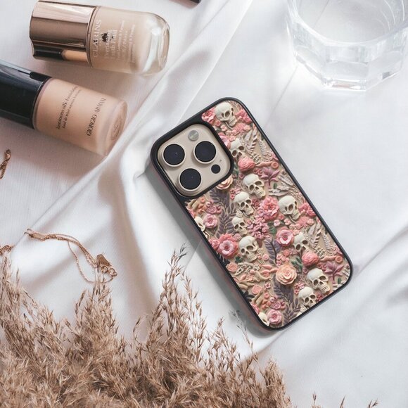 Halloween Phone Cover – iPhone 16, 15 Pro, Galaxy S25, S24, S24 Ultra, Pixel 9 - Picture 6 of 9